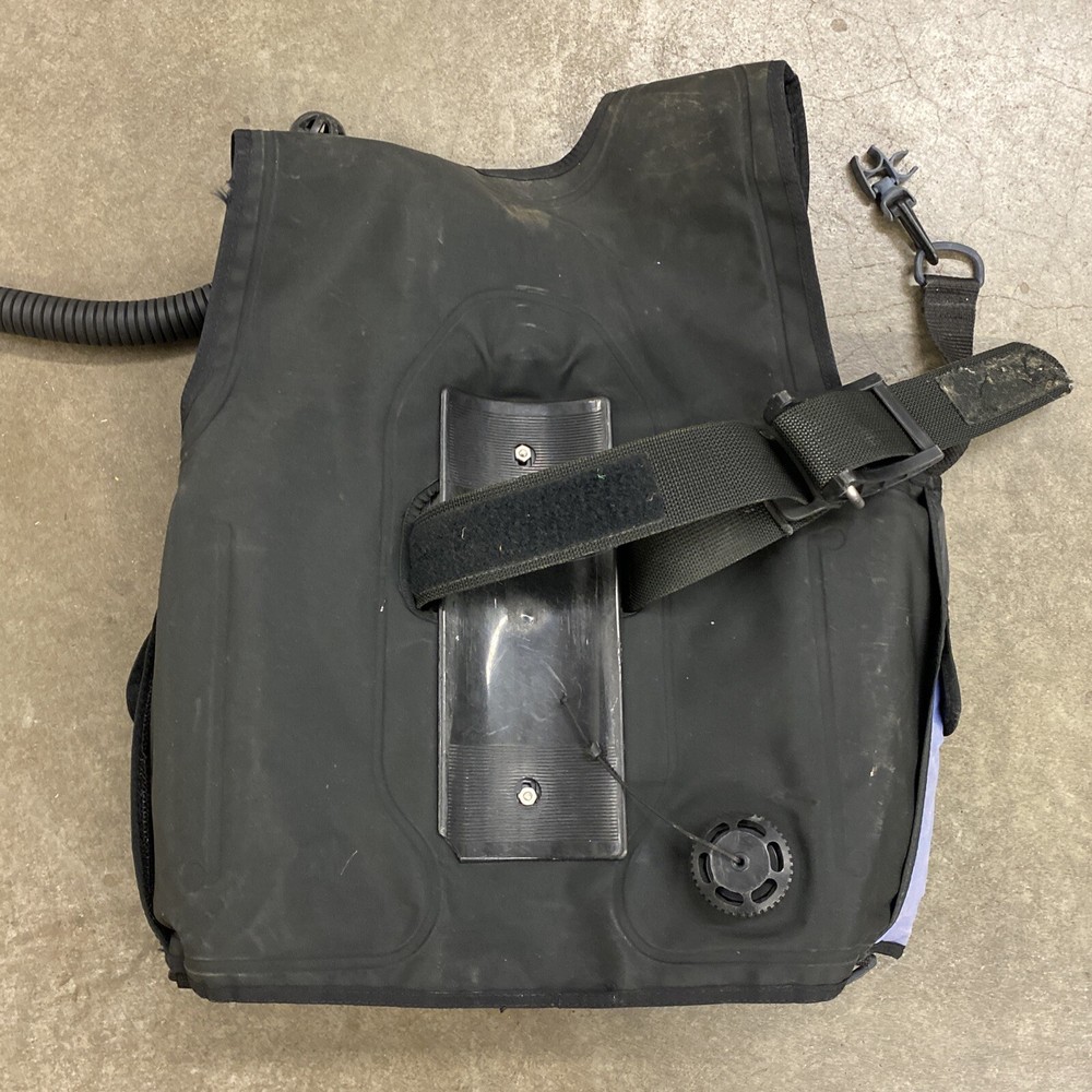 Cavalero Aqua Lung Divers Vest Size Medium (Pair)