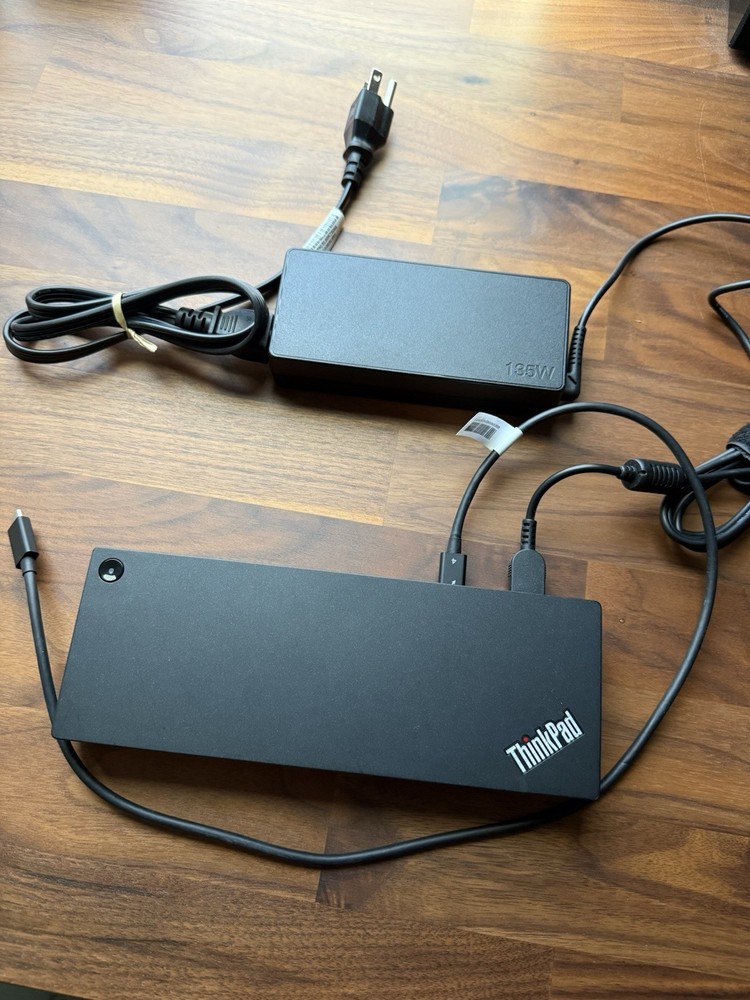 Lenovo ThinkPad Thunderbolt 4 Dock - With Power Supply & Thunderbolt Cable