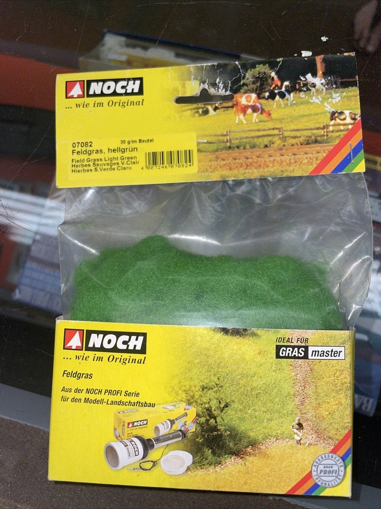Noch 07082 Field Grass Light Green •