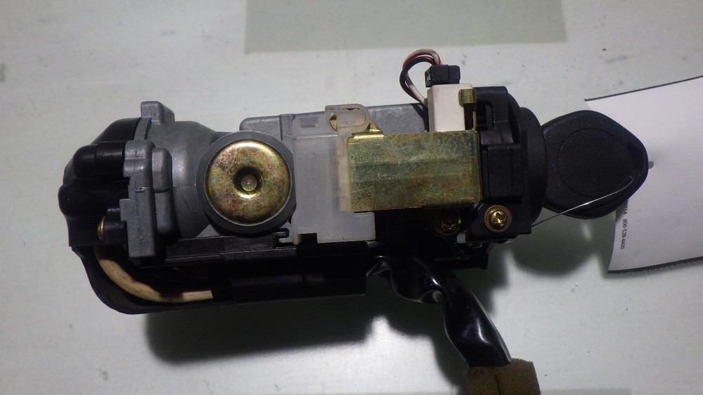 98 HONDA ACCORD Ignition W/Key