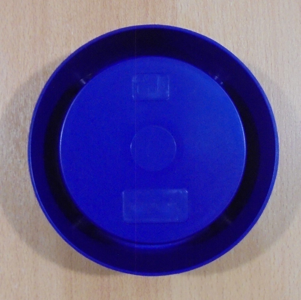 CAMEL CIGARETTES ADVERTISIGN VTG ROUND PLASTIC ASHTRAY