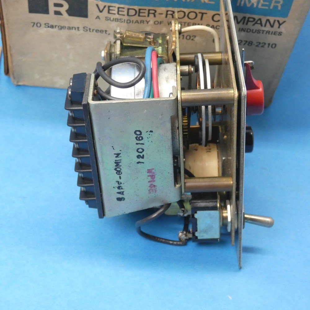 ITC Industrial Timer Corp SARF-60MIN Interval Timer Automatic Reset Panel Mount