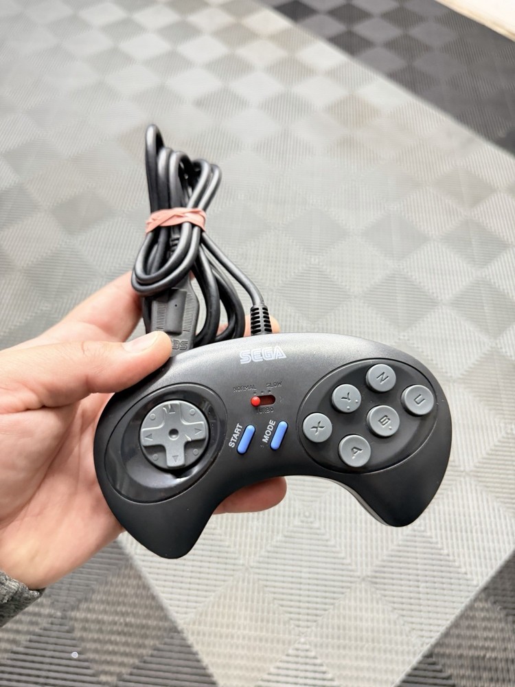 Sega Genesis MK-1470 6-Button Controller Control Pad Turbo .. Good