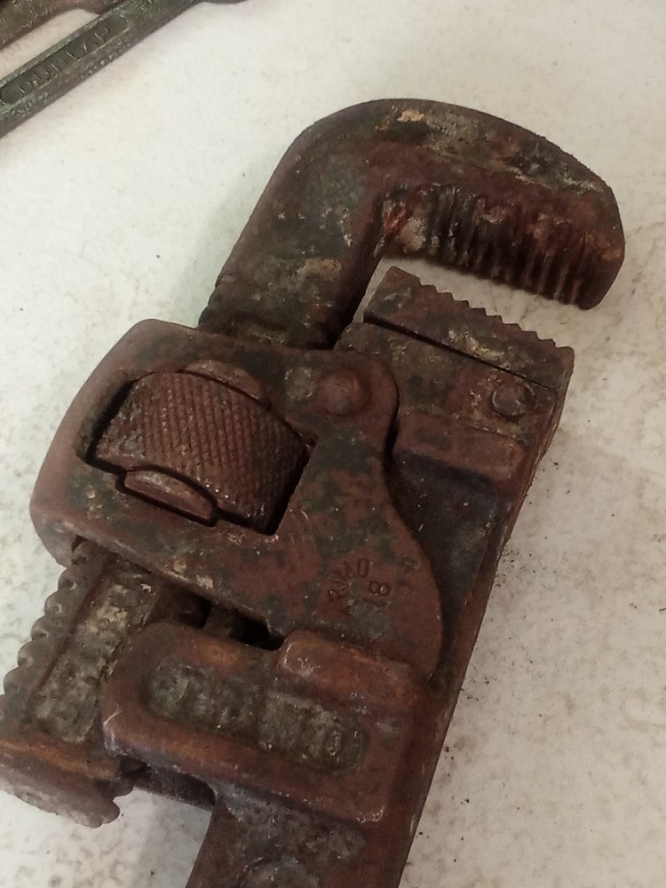 Trimo Vintage Pipe Wrench - 18"