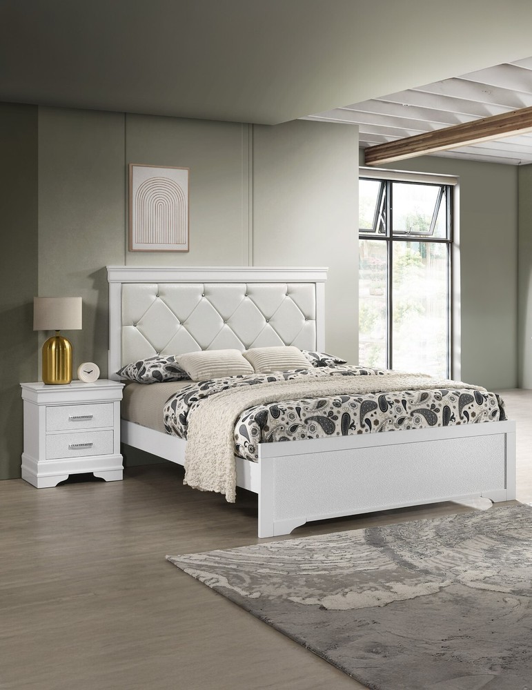 White King 3pc Bedroom Set Upholstered Diamond Tufted Panel Bed 2x Nightstands