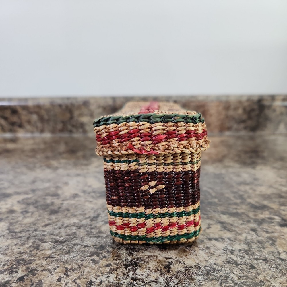 Vintage Sewing Storage Basket Woven Rectangle Lid