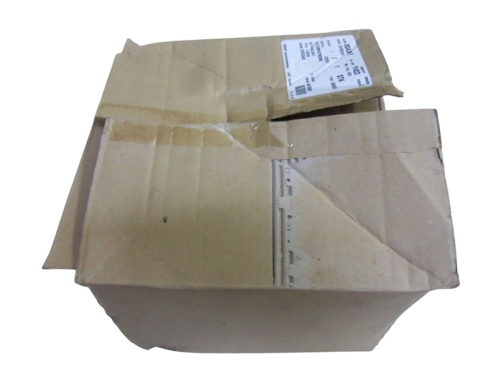 MANN FILTER C26-240 AIR FILTER UNMP