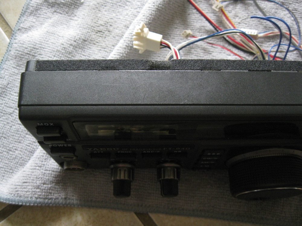 Yaesu FT-840 Front Panel COMPLETE and in Good shape and working as it should