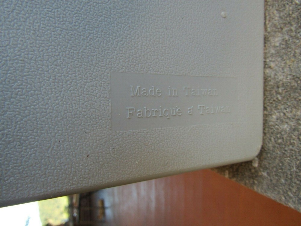 Vintage Tasco 1200X Microscope Set with Case- Tools- Samples- Made in Taiwan