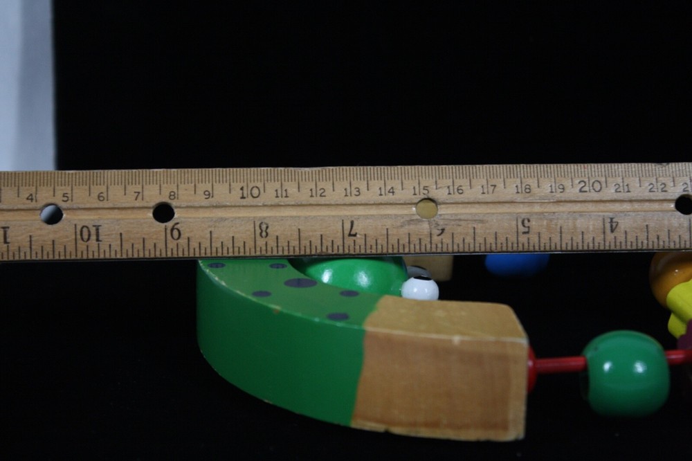 FIRST HANDHELD FROG EDUCATIONAL WOODEN SHAPED BEADS & WIRE PLAY ACTIVITY MAZE