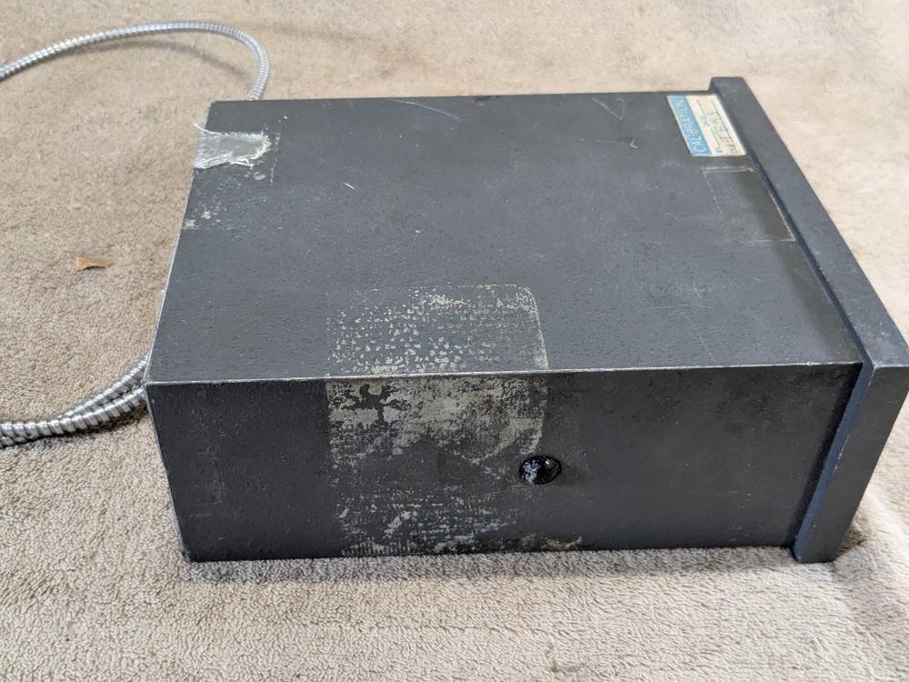 Doric Trendicator 400A Digital Temperature Indicator USED