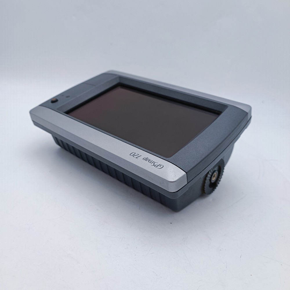 Garmin GPSMAP 720 Touchscreen Chartplotter Radar Display w/ Cable and Sun cover