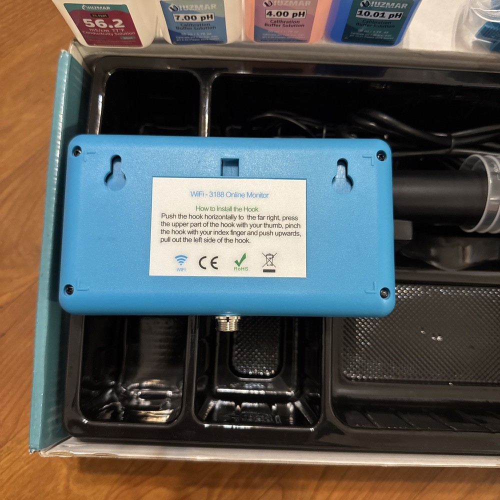 New Open Box UIUZMAR Multi parameter Continuous Monitor Water Quality