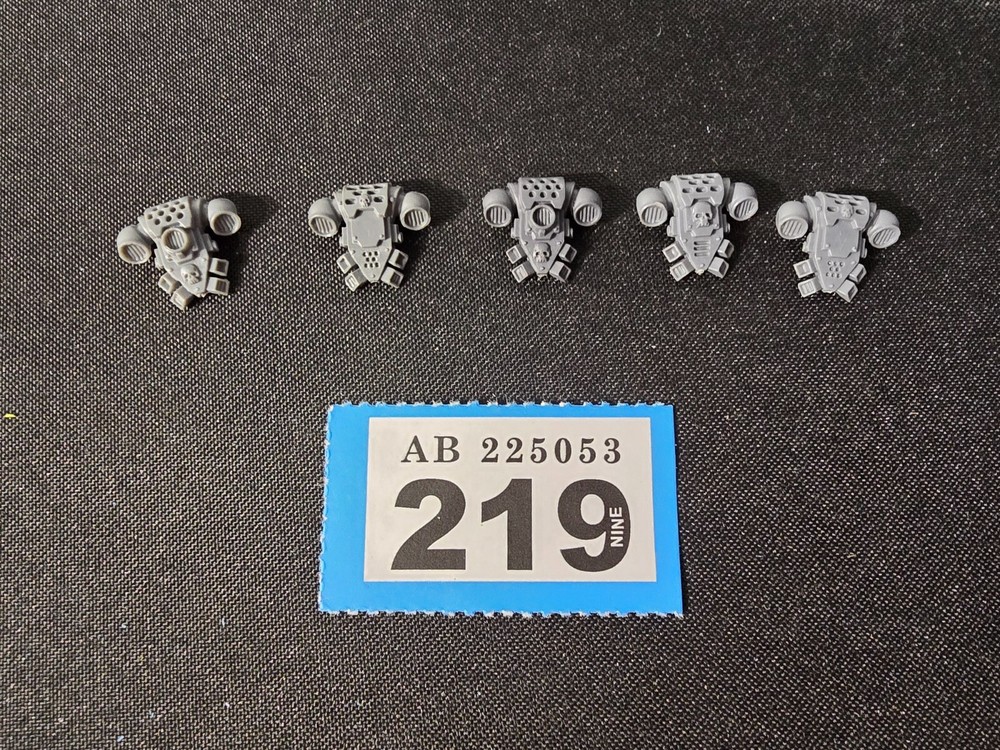 Games Workshop Warhammer 40k Bits Space Marines Rocket Launcher Parts