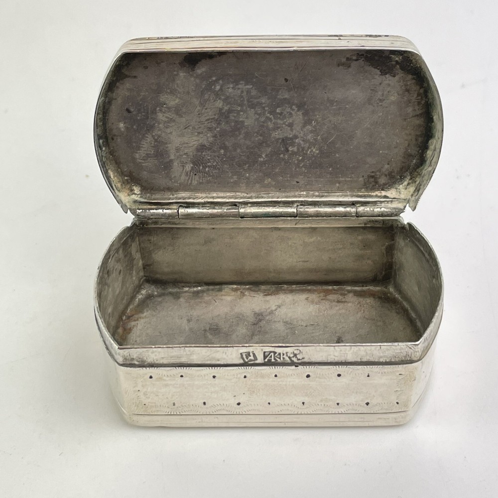 Antique Solid Silver Snuff Box Engraved Decoration Possibly Chinese Or Hanau