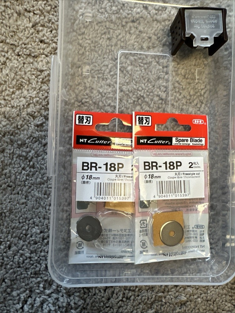 C 2000P Rolling Circle Cutter With Two Extra Blades