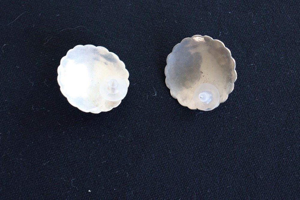 SILVER TOOLED AND TURQUOISE EARRINGS 1" DIAMETER