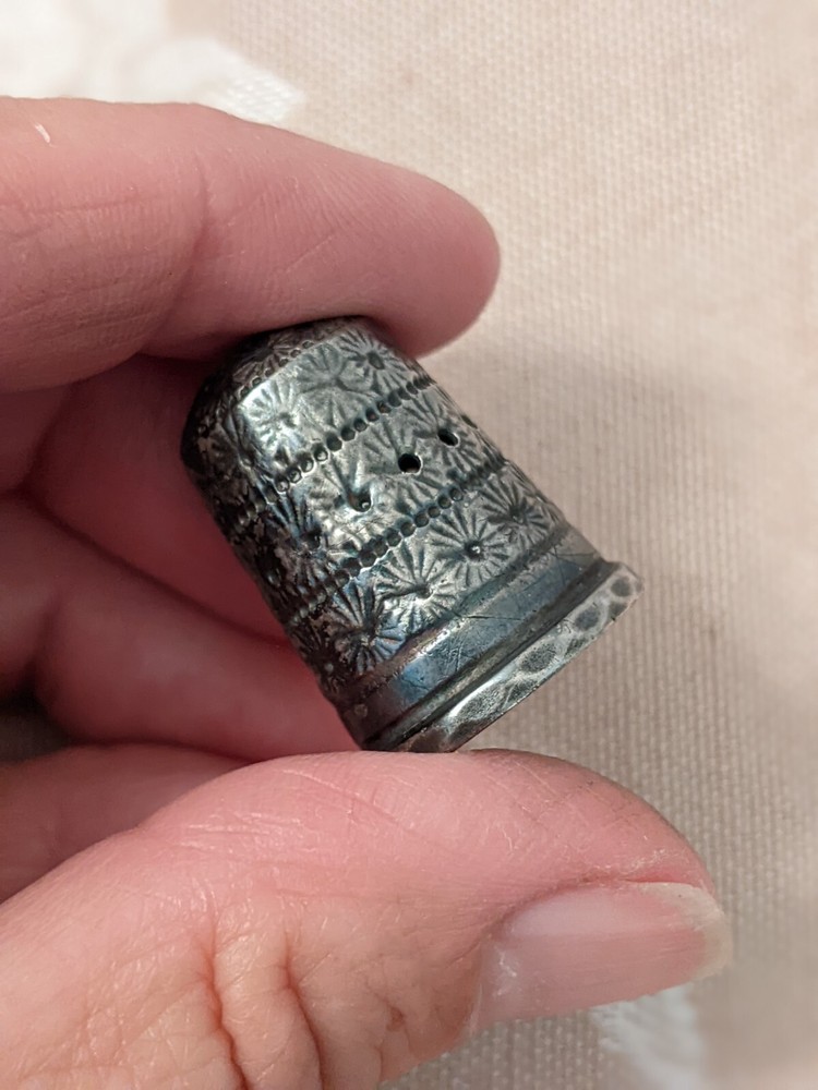 British Charles Horner Sterling Silver Antique Thimble, Size 6