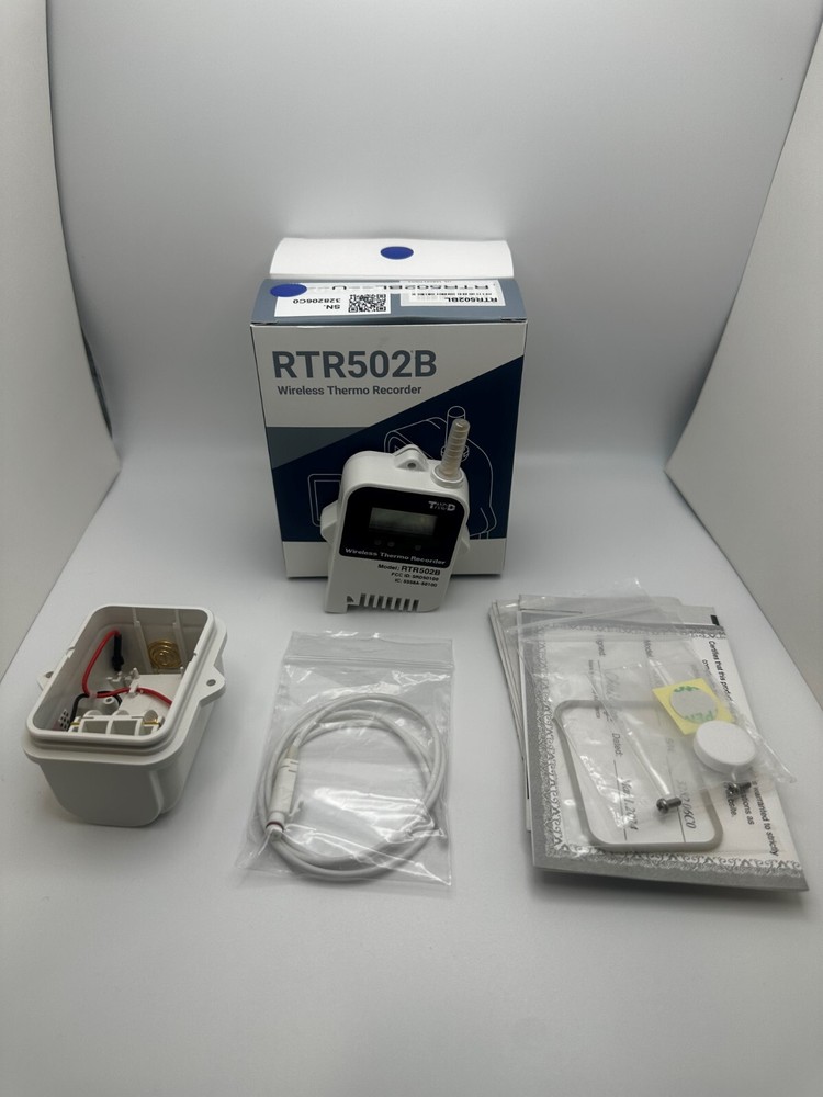 RTR502BL Wireless Temp Logger w/ External Sensor & Large Battery Pack *OPEN BOX*