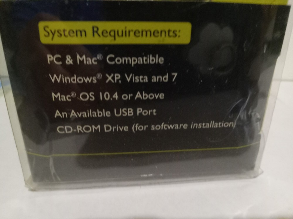 Webcam With Night Vision Quick 1.3 MP Built In Microphone Includes Manual