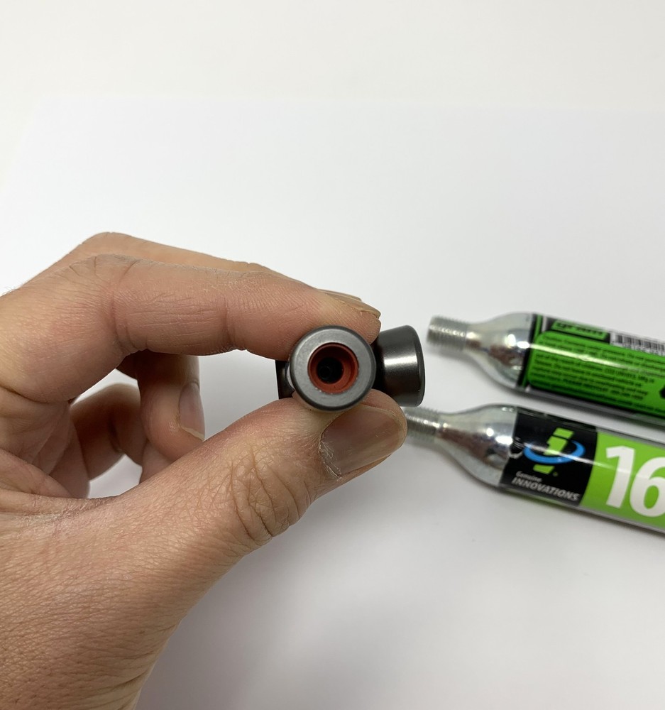 Profile Design Co2 Inflator + 16 Gram Cartridges