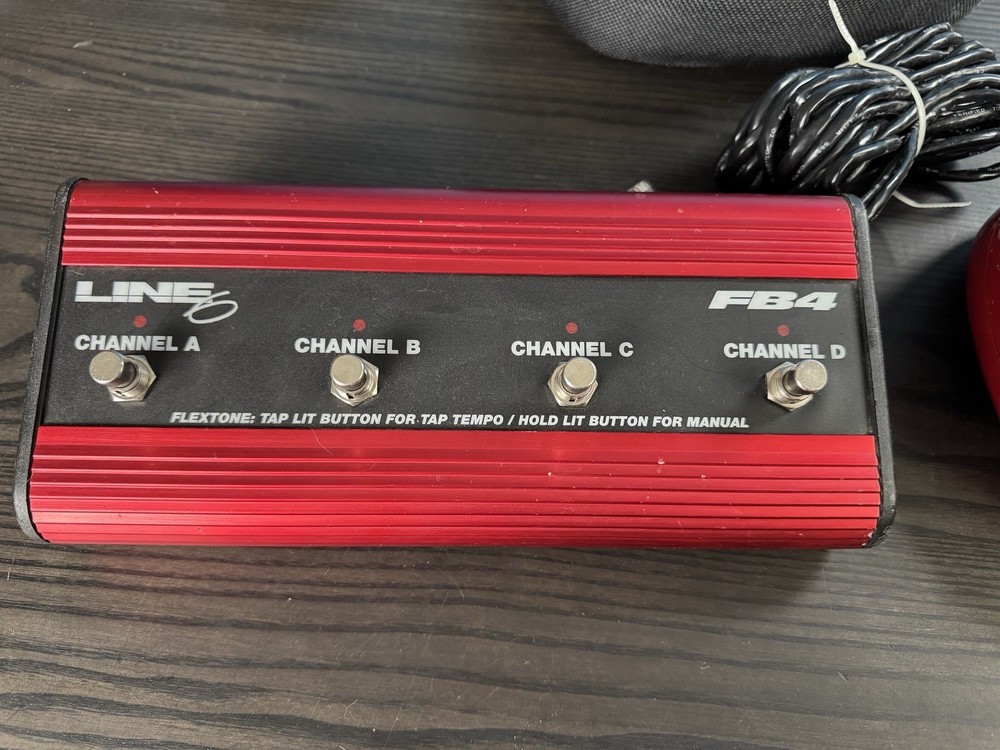 Line 6 POD 2.0 Guitar Effects Processor W/ Case, Fb4 Floor Switch, Power Adapter