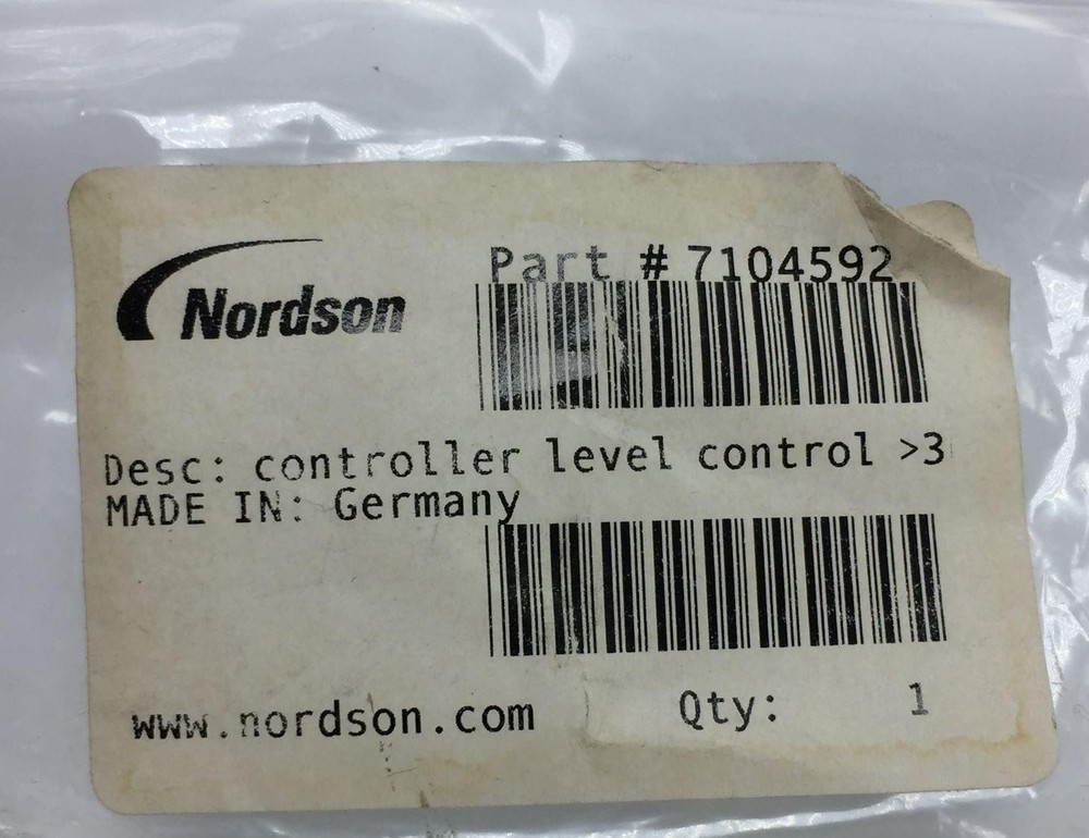 Nordson 7104592 Level Controller Unit 300-600mm