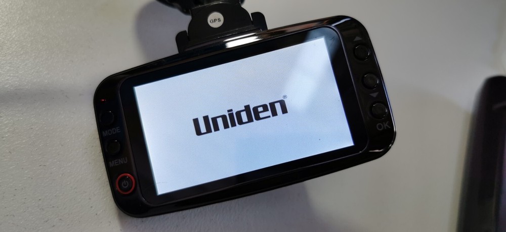 iGO CAM 750 - UNIDEN - GOOD CONDITION