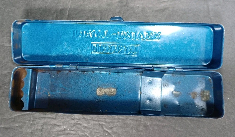 Vintage Duracraft #2500 Impact-Driver Bits Metal Case w Instructions- Untested