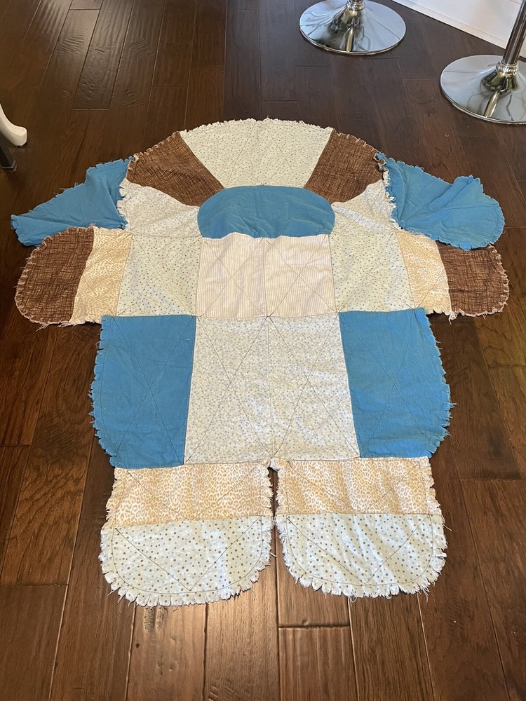 finished dog shaped rag quilt