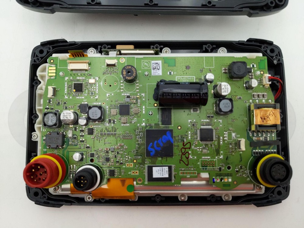 LOWRANCE ELITE 7 TI FISHFINDER CHARTPLOTTER BOAT SONAR SCREEN DISPLAY HEAD UNIT