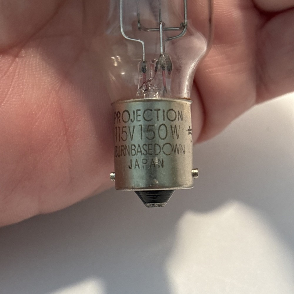 Projector Bulb 115V 150W BURNBASEDOWN JAPAN WORKS