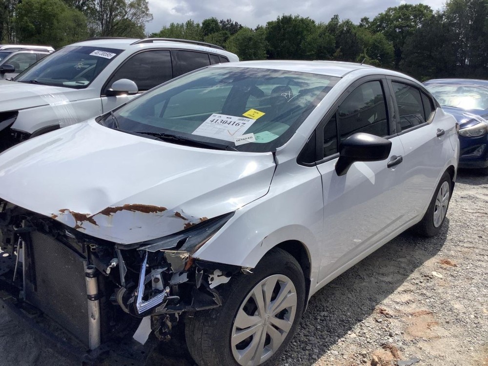 Console Front Floor CVT Fits 20-25 VERSA 4600395