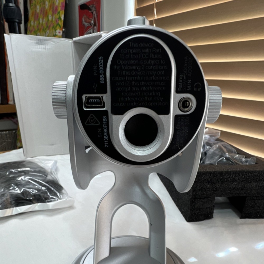 NEW Blue Yeti Microphone, includes 2 wind muffs, cable - Silver