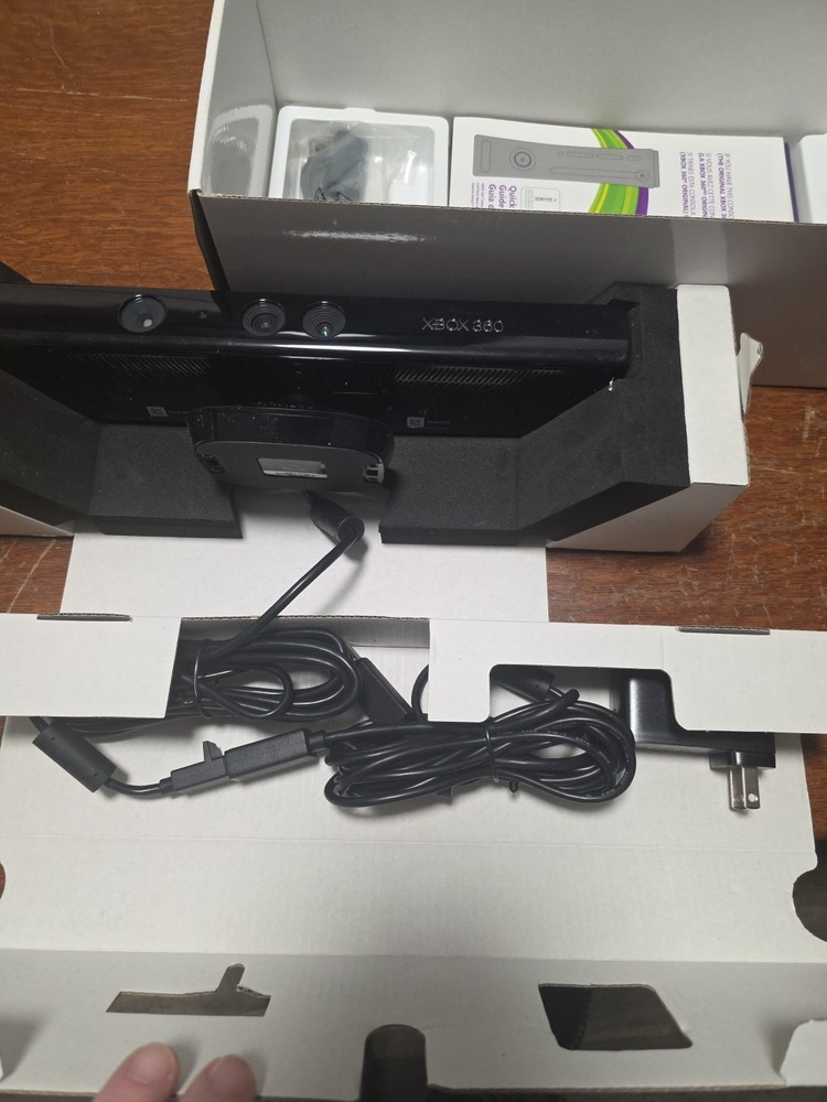 XBOX 360 Kinect Sensor Bundle With Kinect Adventures Games NEW OPEN BOX COMPLETE