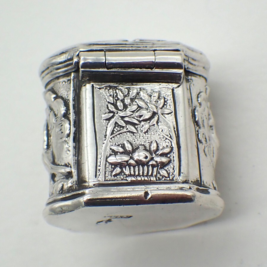 Antique Dutch Silver Peppermint Box Repousse Designs
