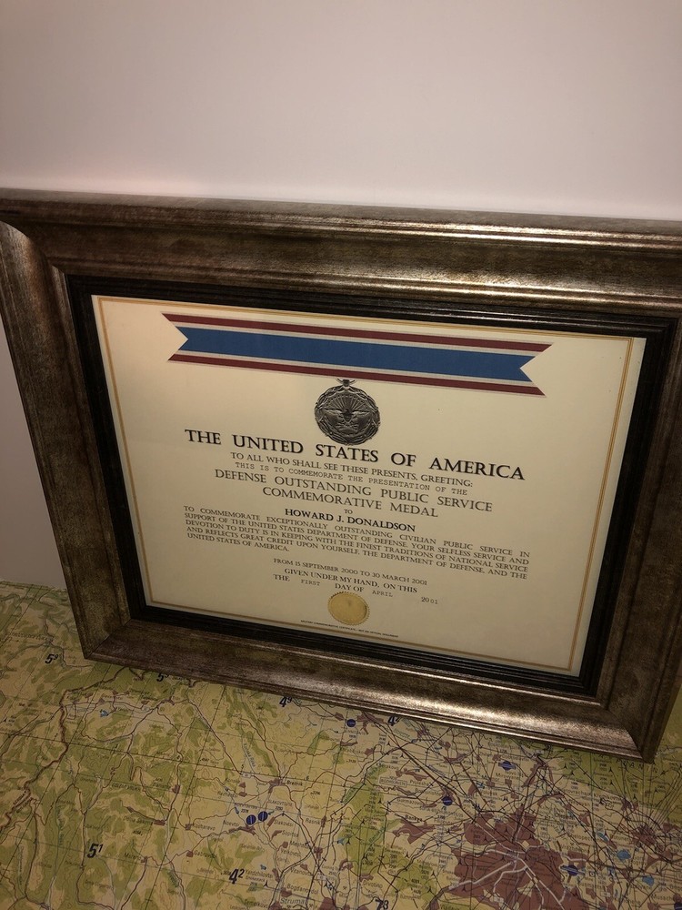 DEFENSE OUTSTANDING PUBLIC SERVICE COMMEMORATIVE MEDAL CERTIFICATE ~ Type-1