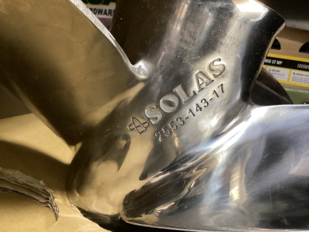 Solas New Saturn 3 2553-143-17