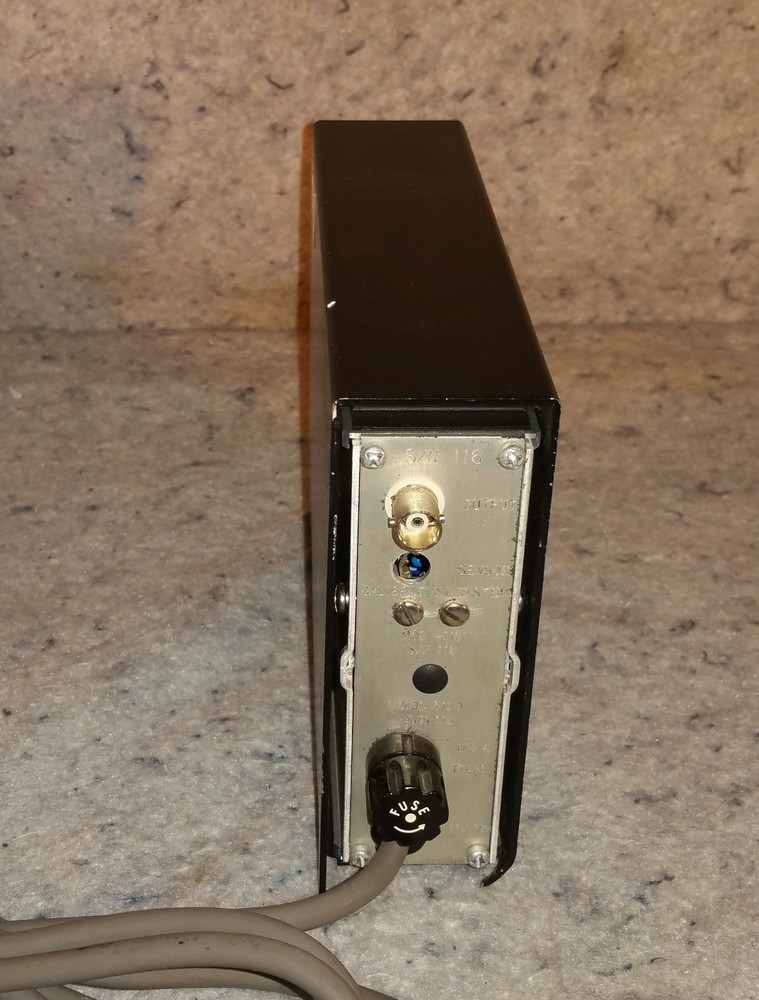 Dytran Instruments MODEL 4119, CURRENT SOURCE POWER UNIT (C15C6)