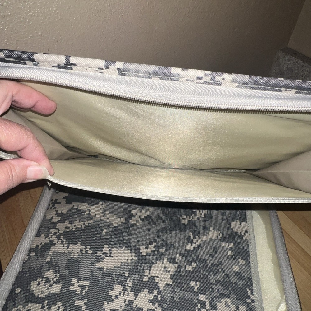 National Guard Zippered Notebook Folder Organizer Digital Camo