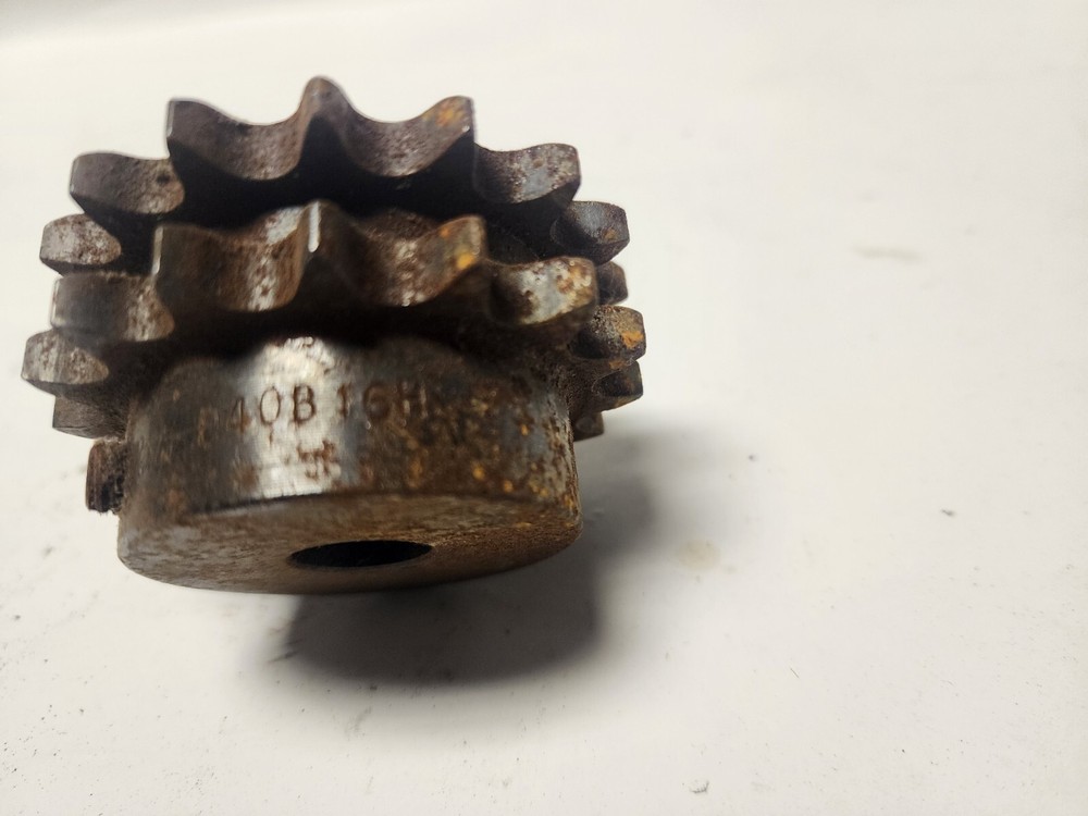 Martin D40B16H Sprocket 5/8" Plain Bore Reborable