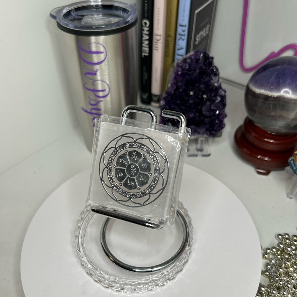 Selenite Mini Charging Plate - SELPLTCH-001 2.5”