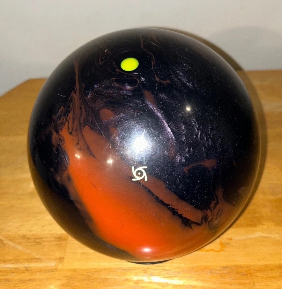 Storm Rocket bowling ball 14lb NIB