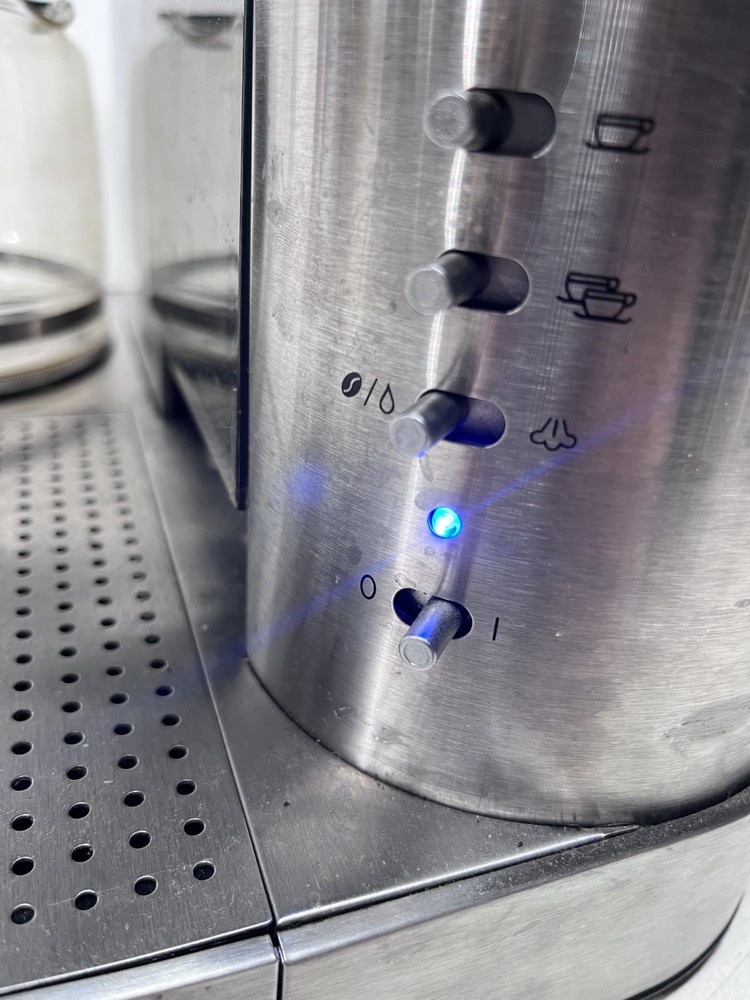 Espressione EM-1040 Coffee Maker Combo Drip & Espresso Machine Untested