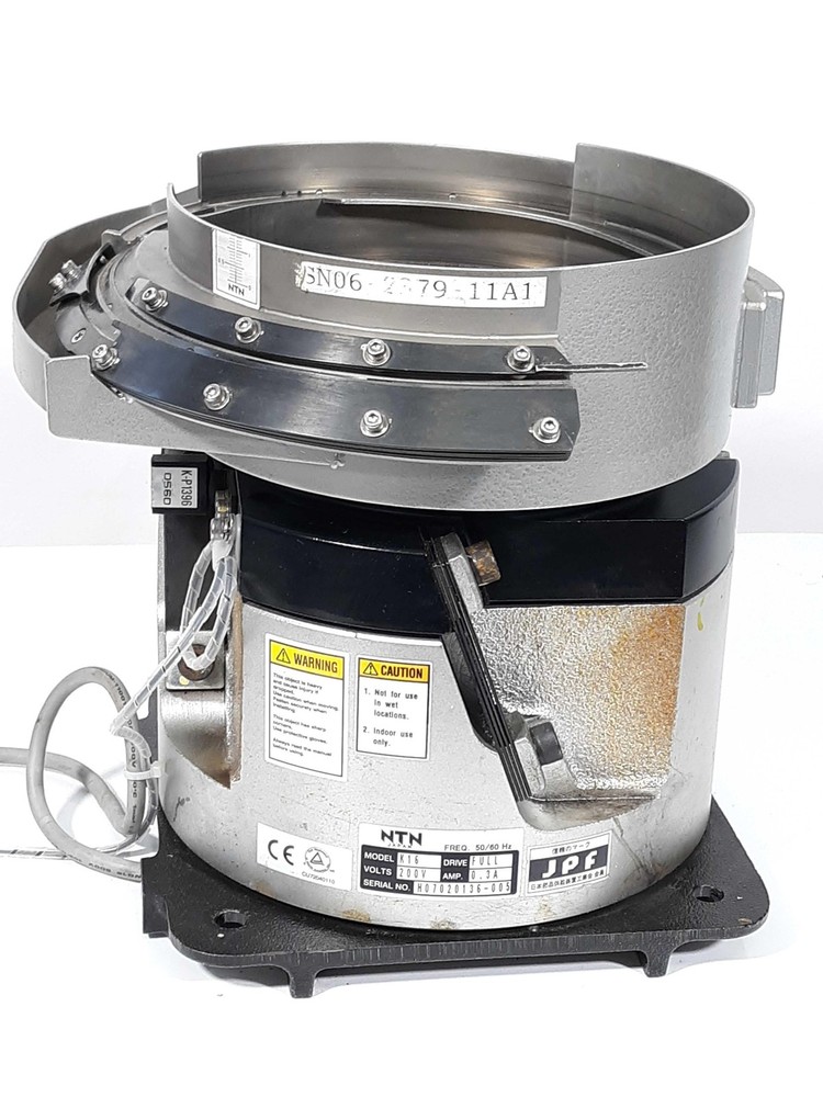 NTN MODEL K16 Vibratory Line Feeder, 200 V 0.3A