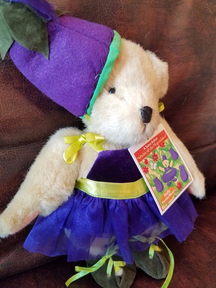 ~Muffy VanderBear, A Salad Ballad