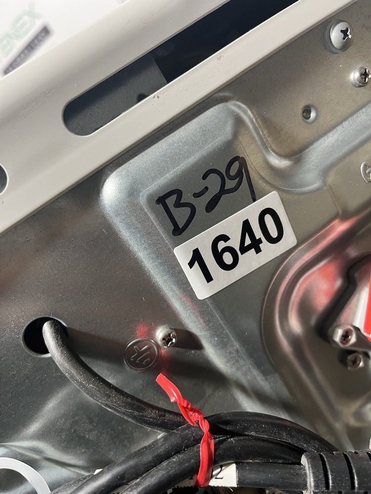 Rinnai V75iN Indoor Tankless Water Heater 180k BTU Natural Gas (B-29 #1640)