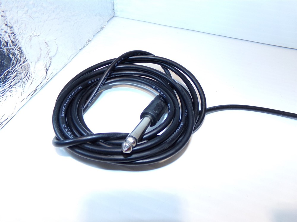 Ion Wired Karaoke Microphone NICE