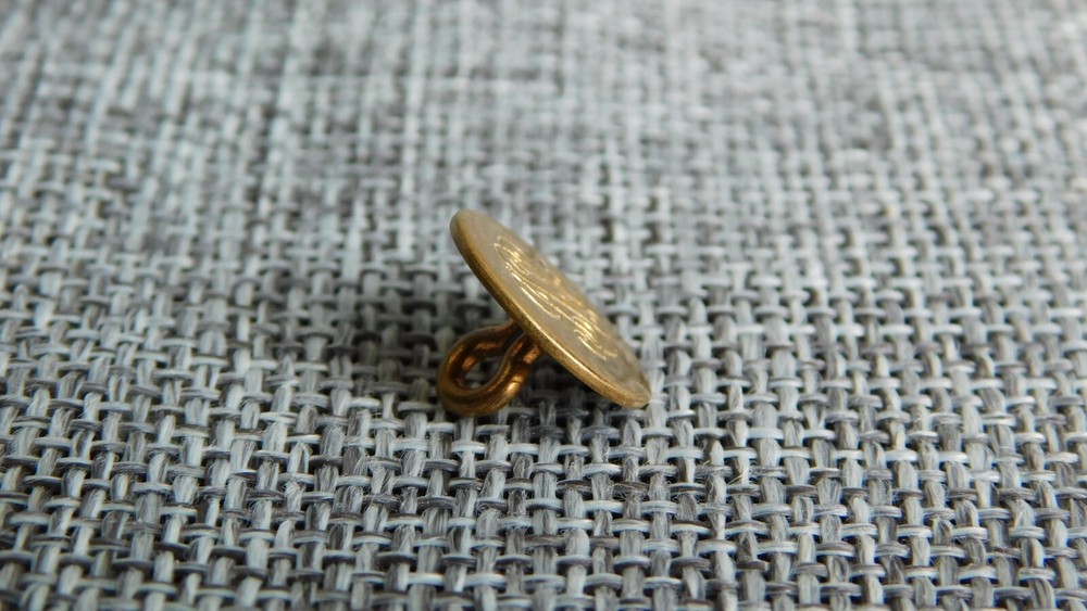 Antique Vtg Button Monogrammed Aprx: 1/2" #606-B