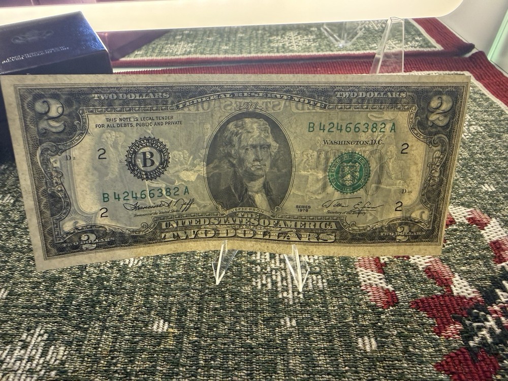 $2 BILL NOTE ERROR RARE - MISCUT 1976 SERIES
